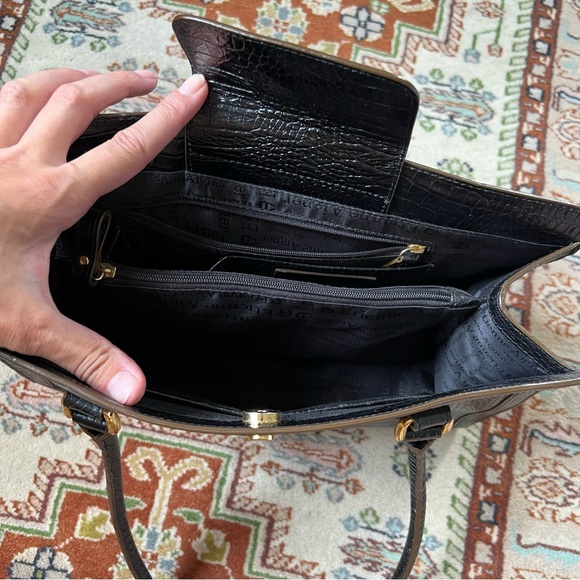 Etienne Aigner Embossed leather satchel - Picture 4 of 5